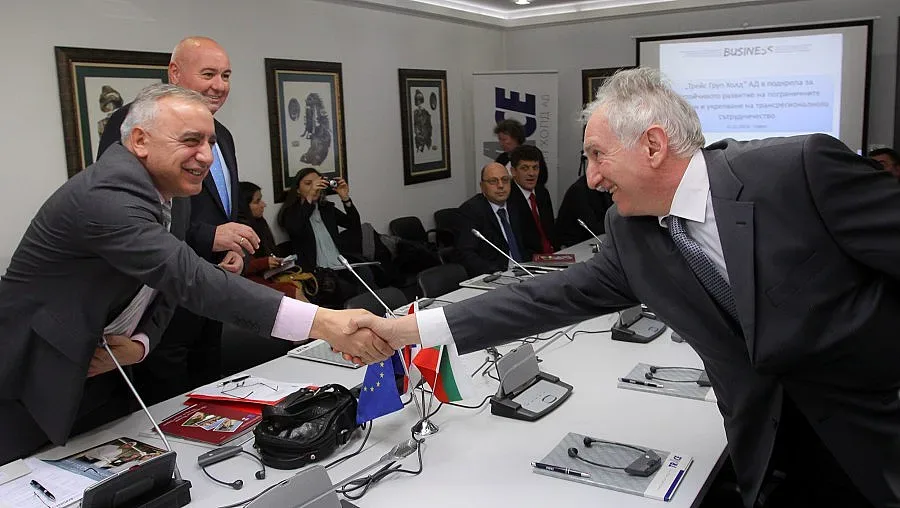 Учим сърбите да усвояват европари