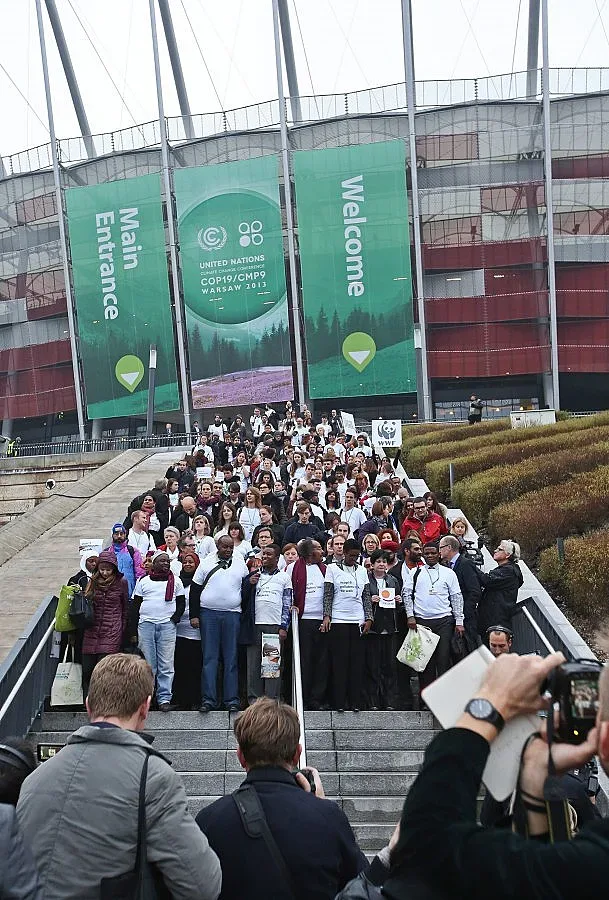Еколозите напуснаха преговорите за климата в Полша