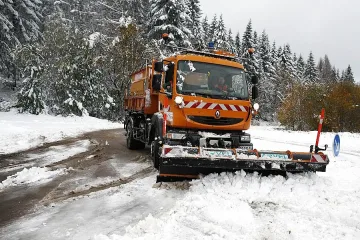 Снежен ад взе три жертви във Франция
