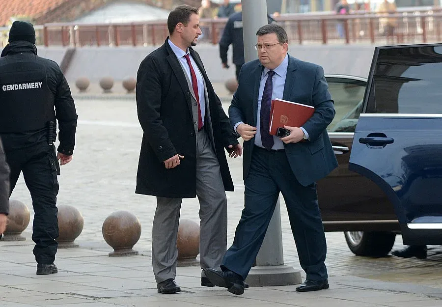 Цацаров нареди: Пълна ревизия на Следствието