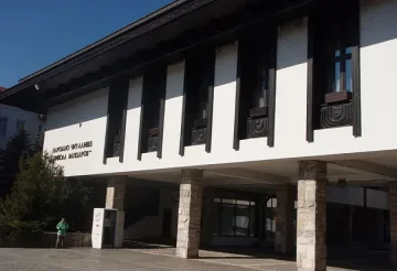 Нашенци и чужденци пълнят зала заради планинарски филми