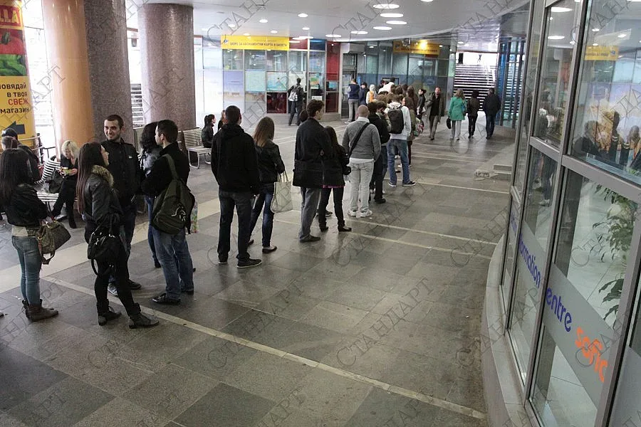 Билетчето в транспорта става карта