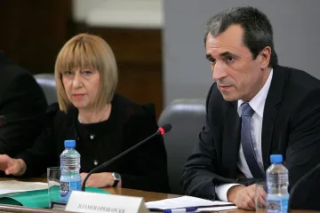 Подобряват висшето образование и с пари от Бюджет 2014