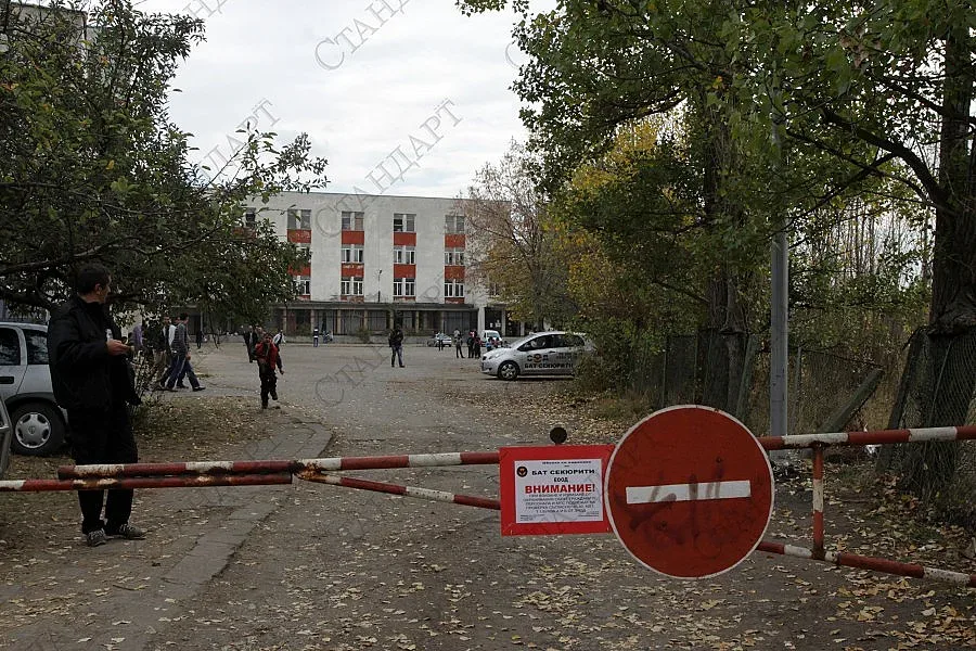 Сириец почина във "Военна рампа"