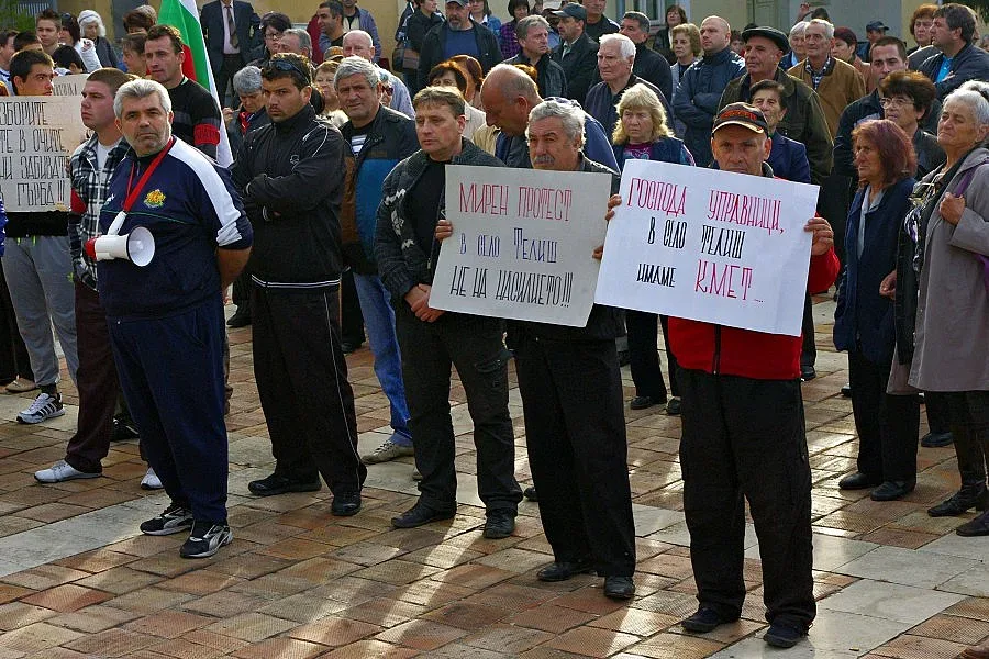 Общинари от Червен бряг също не искат бежанци в Телиш