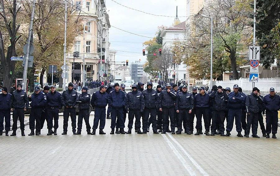 Столичните общинари осъдиха "полицейските блокади"