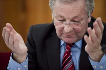 Словенският министър на икономиката подаде оставка