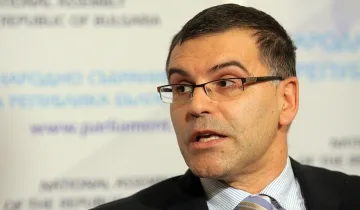 Дянков: Отговарях добре за хазната