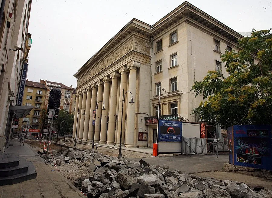 Дадоха военен имот на Софийската опера и балет