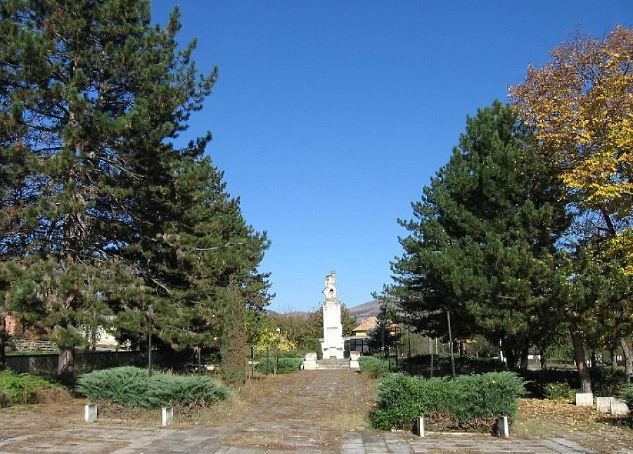 Каменен блок премаза работник на гръцка фирма