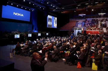 Нокия продаде своя бизнес с GSM-и на Майкрософт