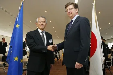 ЕС и Япония обсъджат сделка за свободна търговия