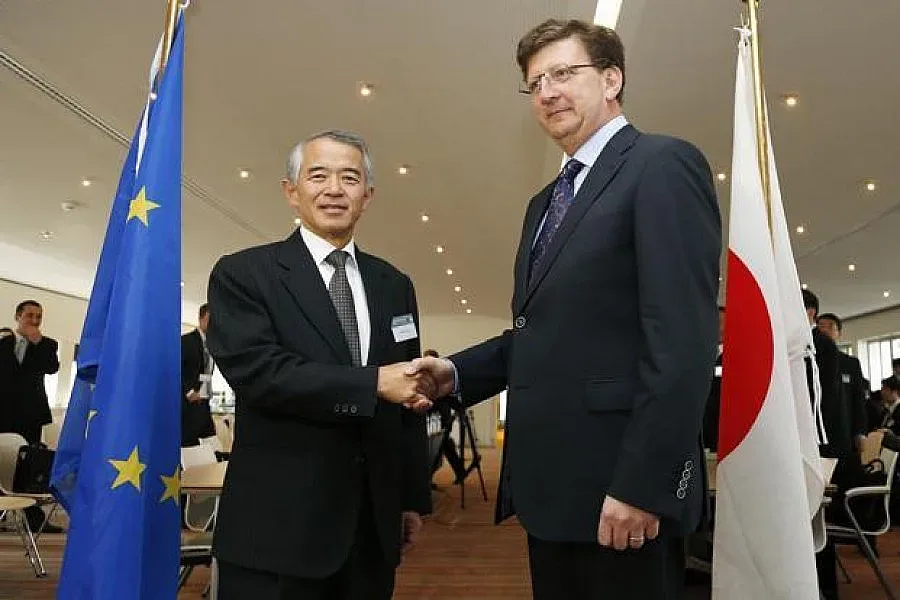 ЕС и Япония обсъджат сделка за свободна търговия