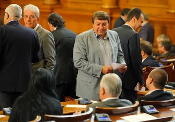 Младен Червеняков става посланик в Черна Гора