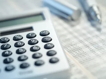 Синдикатите пак се целят в плоския данък