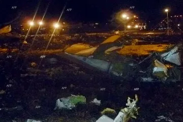 Разследват причините за катастрофата в Казан