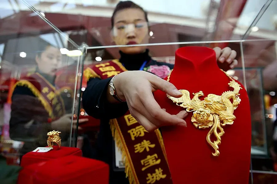 КЦМ прави монети за швейцарските банки