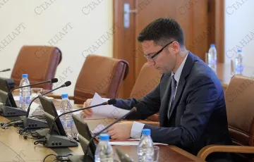 Вигенин иска по-бързо експулсиране на нелегални имигранти