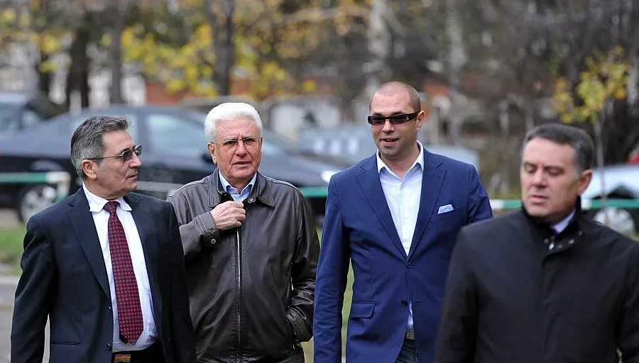 Следствието разпитва два часа Бисеров