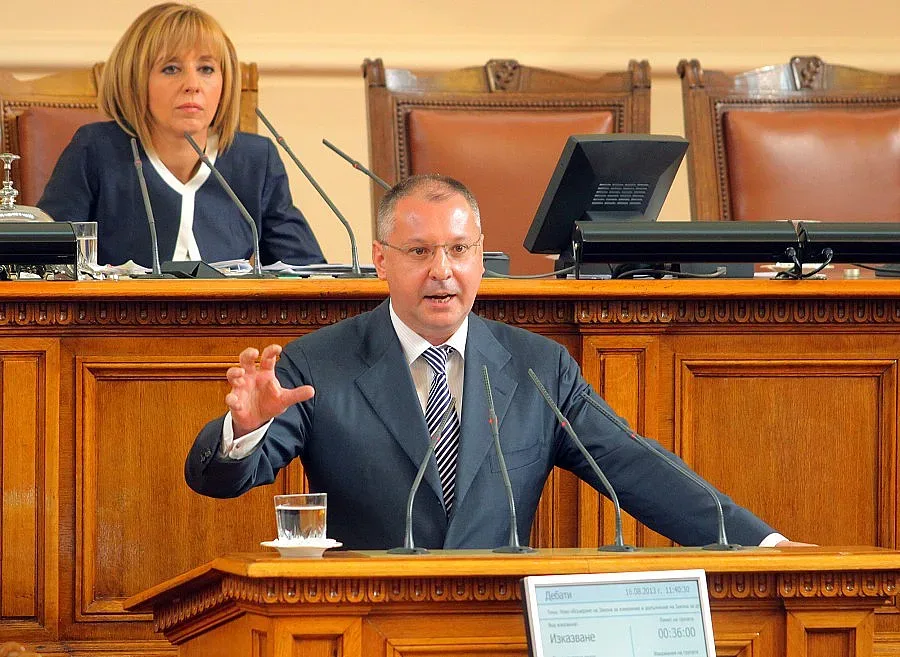 БСП: Протестите са за реставрация на Борисов