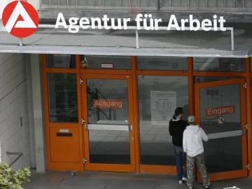 Скок на българите с помощи за безработни в Германия