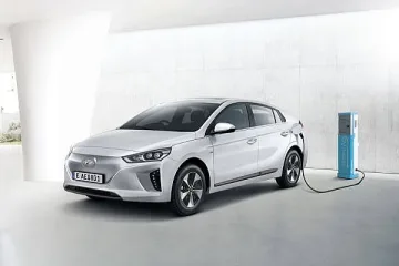 Лоши новини за пазара на електромобили. Гигант съкращава работници