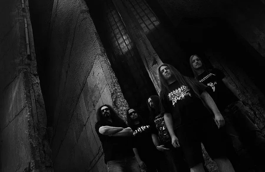 „Fear! Ignorance! Authority!” разтърсва София