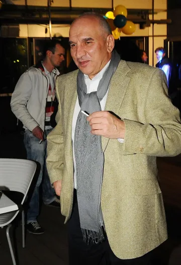 Левон Хампарцумян: Огромната ми заплата е градска легенда