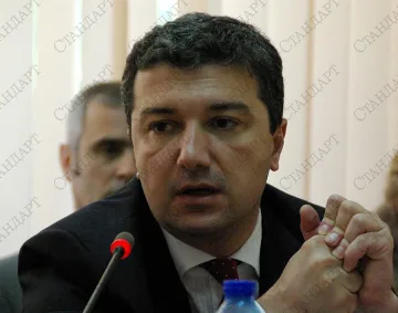 Стойнев: 60 млн. лв. постъпват в "Мини Марица-изток"