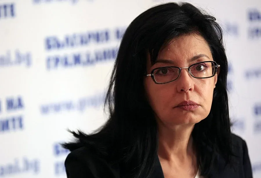 Кунева: Парите водят към новите лица на олигархията