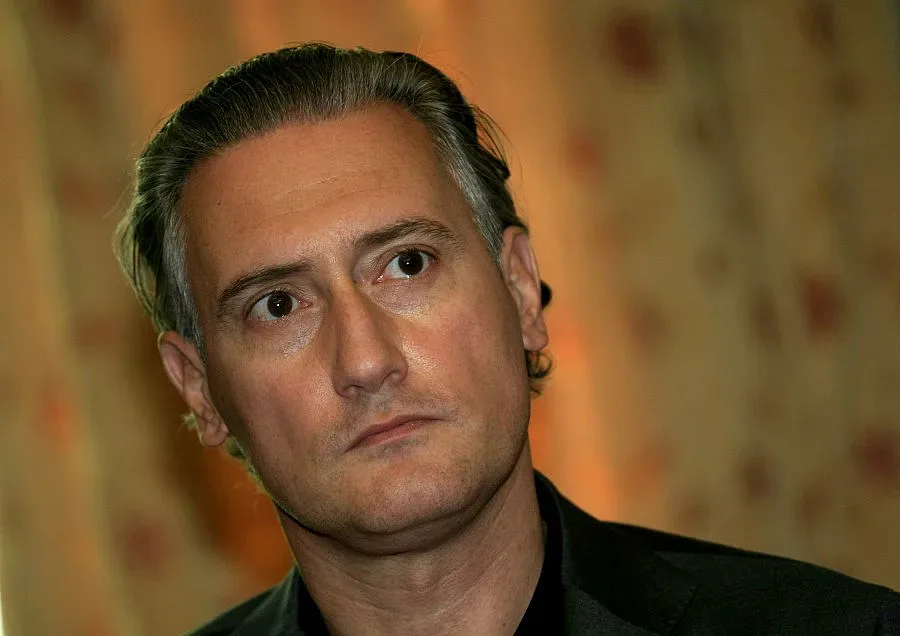 Домусчиев:  Плащам като в "Ботев" и "Левски"