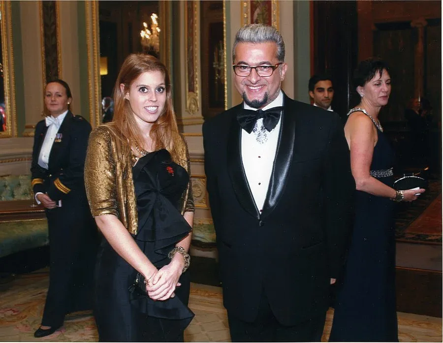 Евгени и принцеса Беатрис събират пари за легиона