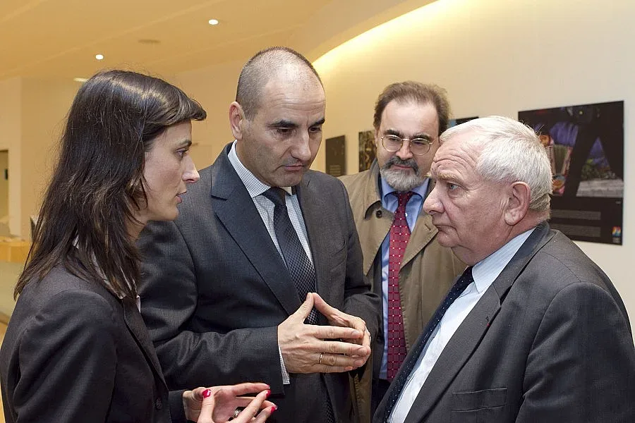 Жозеф Дол и ЕНП подкрепиха протестиращите в България