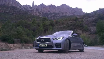 Infiniti Q50 - мощен скок в бъдещето