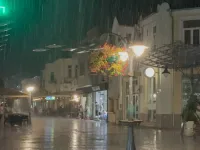 Лилаво небе! Наш град на нокти /СНИМКИ и ВИДЕО/