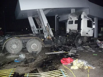 Влекач едва не взриви метан станция