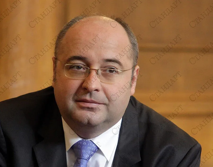 Избраха Казак за председател на Комисията по правни въпроси