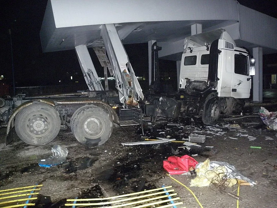 Тежка катастрофа за малко да взриви метан станция