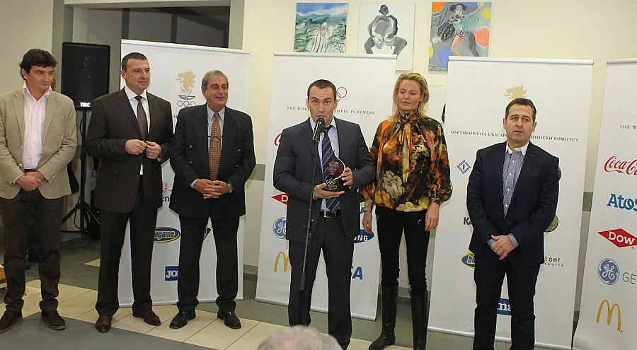 Босът на МОК идва догодина