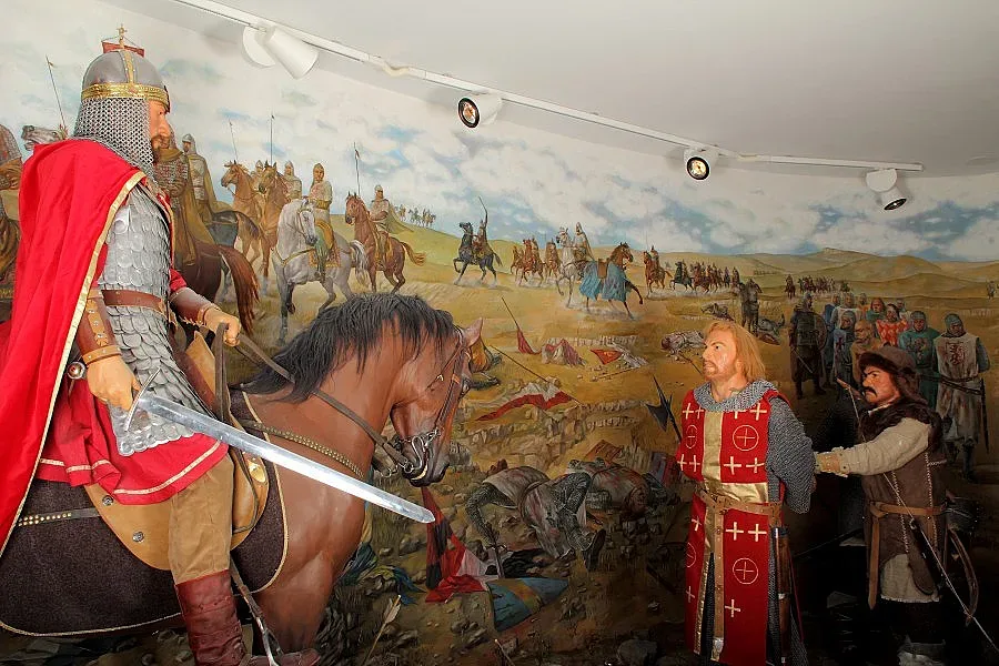 Очакват 100-хилядния турист за среща с цар Калоян