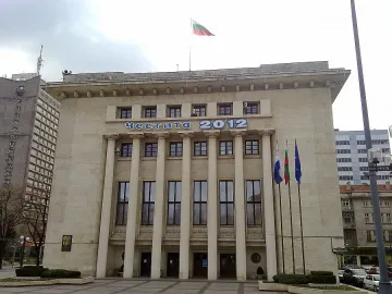 БСП иска сваляне на данъците за бургаския бизнес