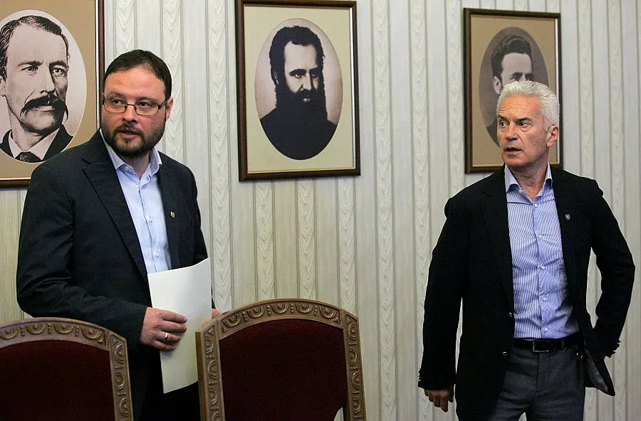 Чуколов нарече окупаторите "изродчета", а Йовчев- "льохман"