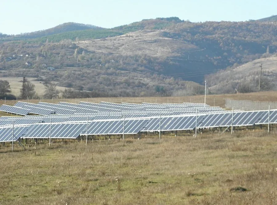 Бивше ченге изкупило ниви за сина на Бисеров