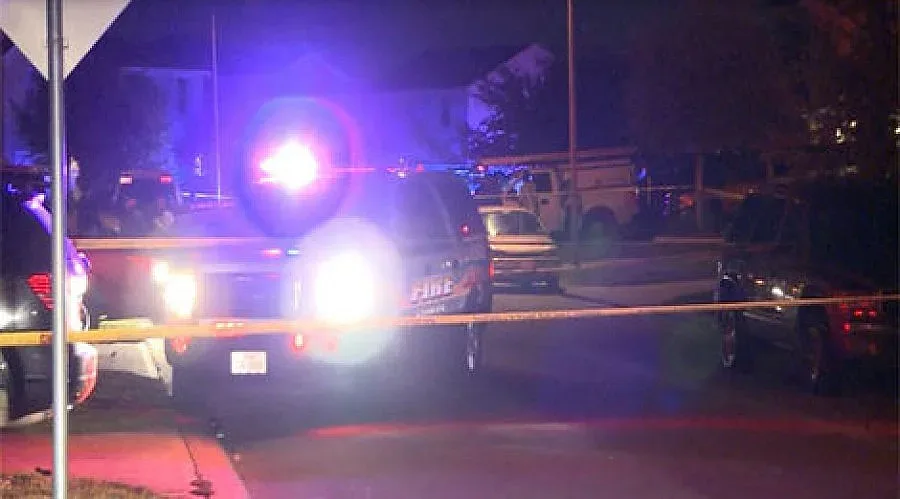 Убити и ранени при стрелба на младежки купон в САЩ
