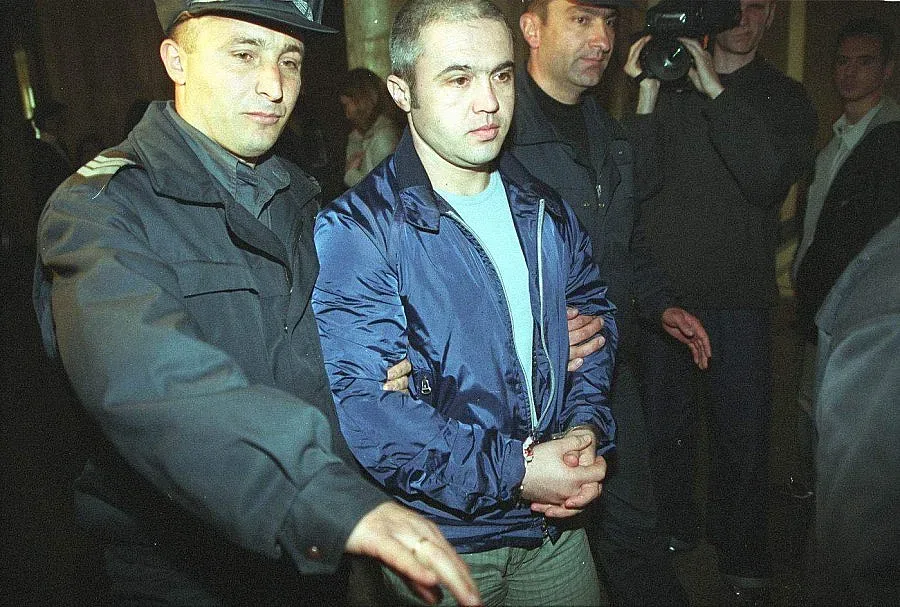 Гроб с негасена вар е патент на Килърите 5