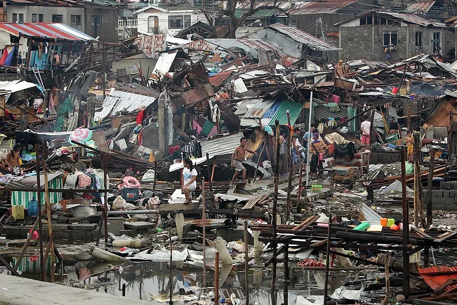 Убийства от глад след тайфуна Хайян
