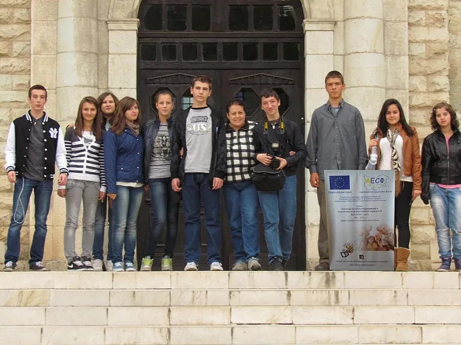 Млади историци от Кърджали подкрепиха Перперикон