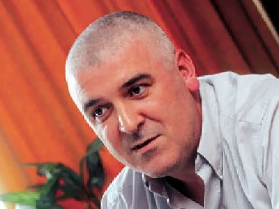 СДВР: Нападателите над Метин не са скинари