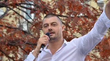 Бареков спечели дело срещу кмета на Пловдив