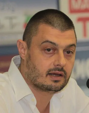 Бареков сменя митингите с шествие за обединение